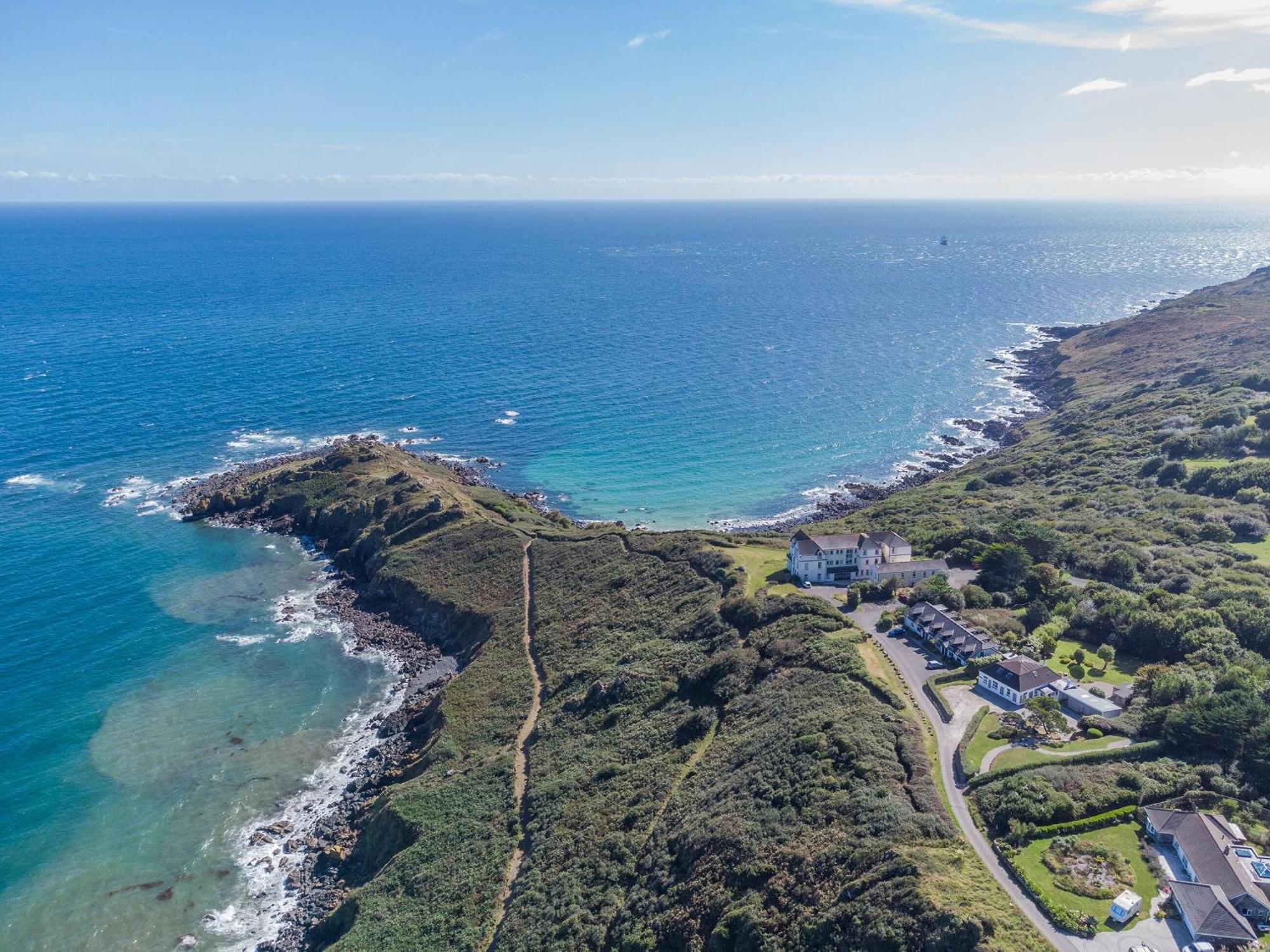 Tregarrek Villa Coverack Luaran gambar