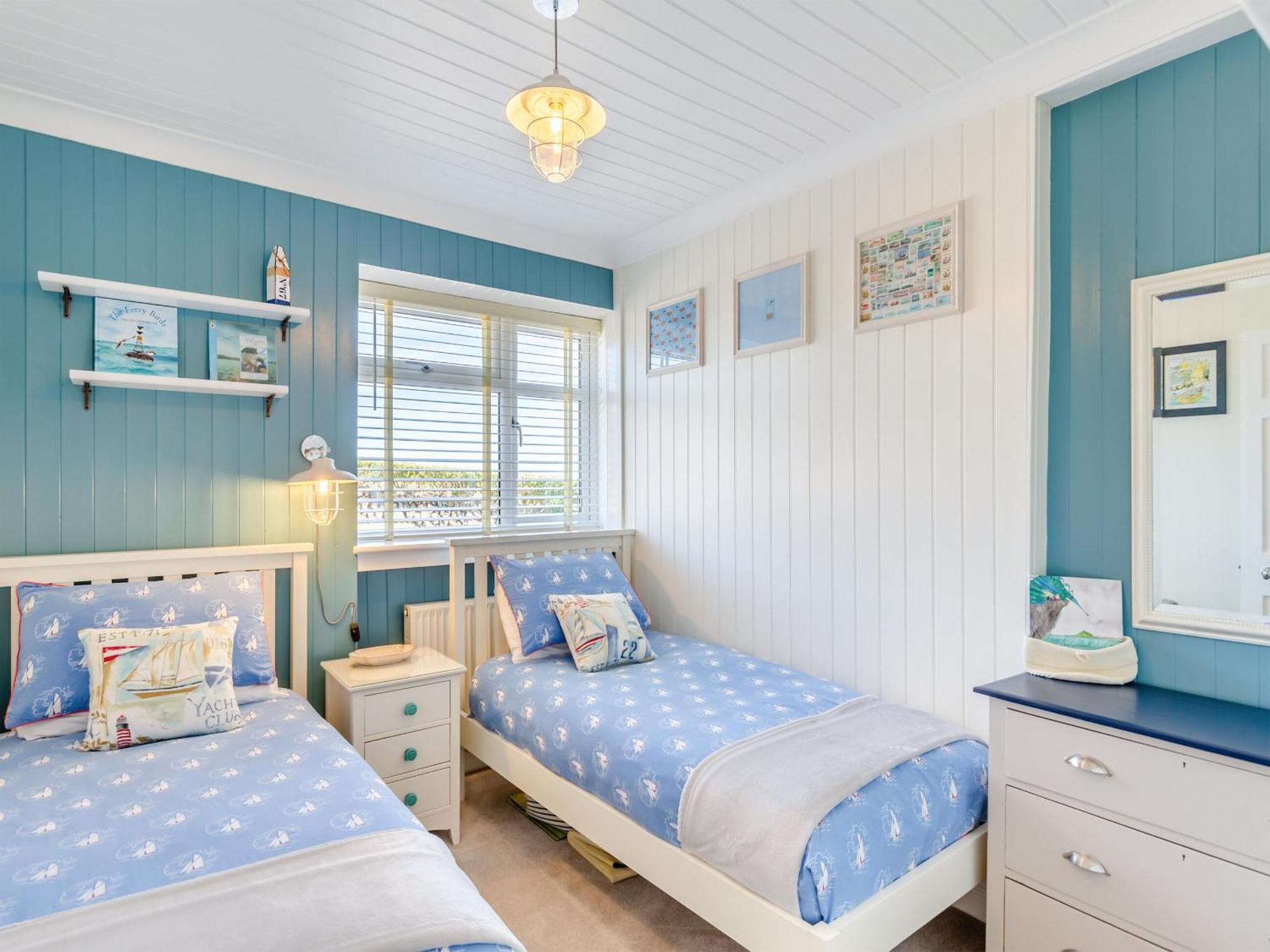 Tregarrek Villa Coverack Luaran gambar