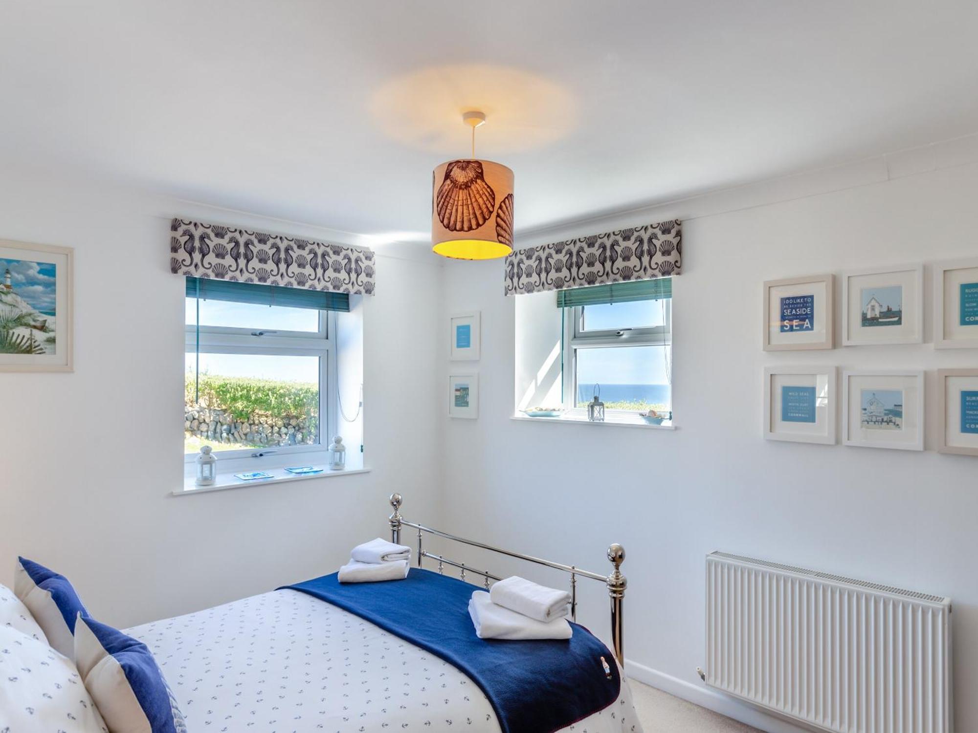 Tregarrek Villa Coverack Luaran gambar