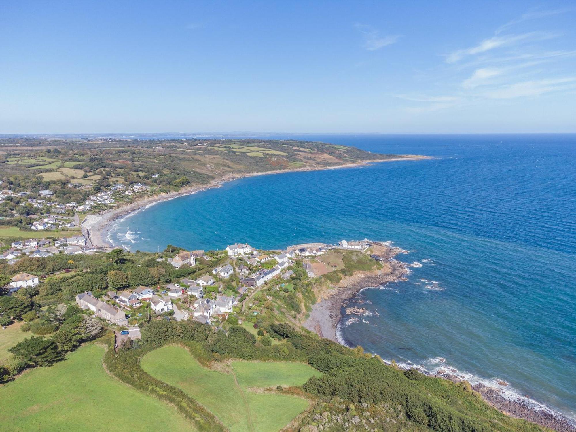 Tregarrek Villa Coverack Luaran gambar